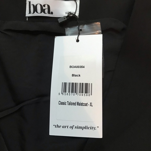 Beautiful black Boa vest - Picture 4 of 4